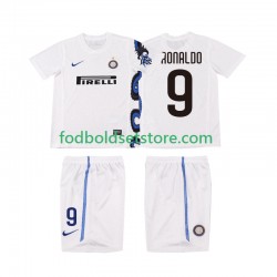 Inter Milan Trøje Ronaldo 9 Retro Udebane 2011 2010 Kort ærmer ,Børn Fodboldsæt