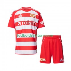 Trøje Union Berlin Hjemmebane 2025-2026 Kort ærmer ,Børn Fodboldsæt Trøje Union Berlin Hjemmebane 2025-2026 Kort ærmer ,Børn Fodboldsæt