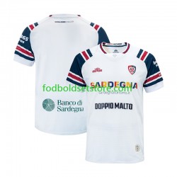 Cagliari Trøje Udebane 2026-2027 Kort ærmer ,Mænd Cagliari Trøje Udebane 2026-2027 Kort ærmer ,Mænd
