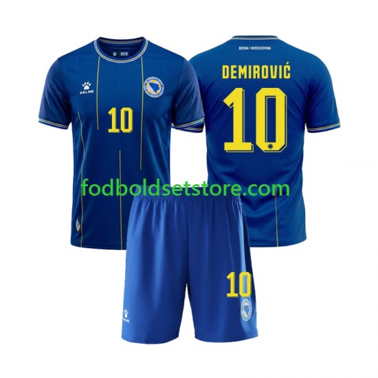 Bosnien-Hercegovina Trøje Ermedin Demirovic 10 Hjemmebane World Cup 2026 Kort ærmer ,Børn Fodboldsæt Bosnien-Hercegovina Trøje Ermedin Demirovic 10 Hjemmebane World Cup 2026 Kort ærmer ,Børn Fodboldsæt