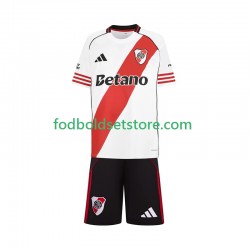 CA River Plate Trøje Hjemmebane 2025-2026 Kort ærmer ,Børn Fodboldsæt